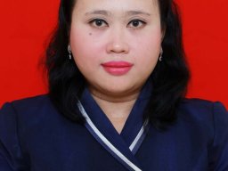 Rina Purnamiarsi, S.Pd.SD.